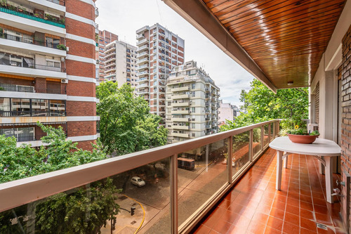 Excelente Piso - Venta - 4 Amb - 2 Balcones - Cochera - Baulera - Belgrano R