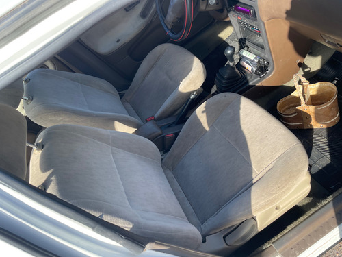 Nissan Sentra Le At