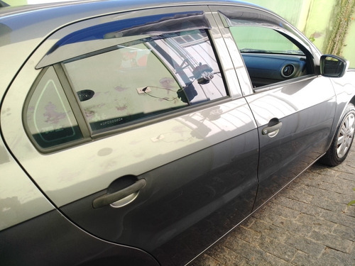 Imagem 3 de 11 de Volkswagen Gol 2012 1.0 Total Flex 5p