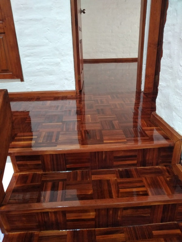 Imagen 6 de 10 de Instalacion De Piso De Madera Piso Flotante Pulida Sin Polvo