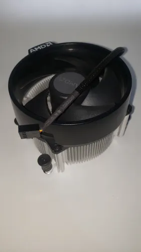 Procesador Amd Ryzen 5 3400g Con Disipador Y Caja Originales (Usado)