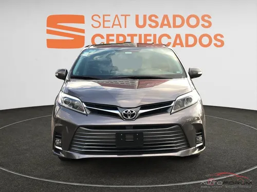 Toyota Sienna 3.5 Limited At