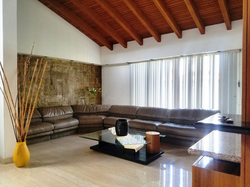 Imagen 5 de 29 de Casa De 560 M2 En Colinas De Los Ruices