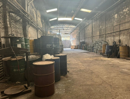 Venta Galpon Industrial Mataderos 1155mts Cubierto