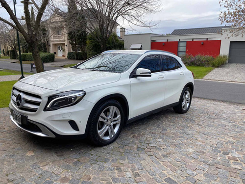 Mercedes-benz Clase Gla 1.6 Gla200 At Urban 156cv 2015