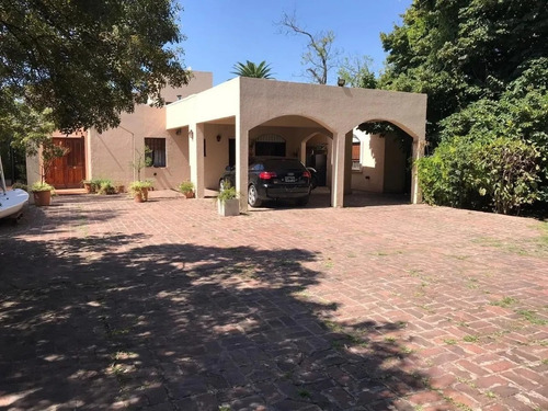 Imagen 9 de 18 de Casa Quinta En Venta En Los Polvorines, Malvinas Argentinas, G.b.a. Zona Norte