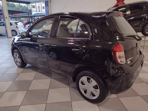 Nissan March 1.6 S 16v Flex 4p Manual