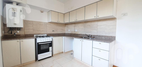 Imagen 1 de 23 de Venta Departamento La Plata