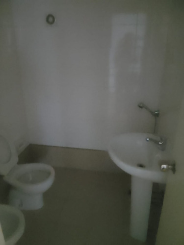 Venta Oficina O Vivienda Plaza Independencia Centro