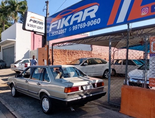 Santana 1.8 Gls 8v Álcool 4p Manual