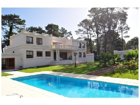 Imagen 1 de 17 de Casa En Venta De 5 Dormitorios En Playa Mansa (ref: Lij-1490)
