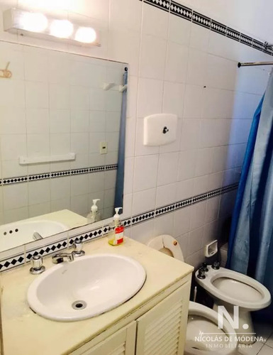 Alquiler En Mansa, 3 Dormitorios Yen Edificio La Loma