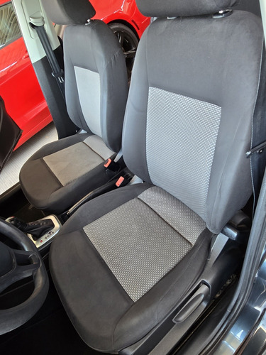 Volkswagen Vento 1.6 Starline At