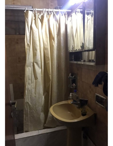 Venta De Casa De 4 Ambientes Con Departamento Al Fondo!