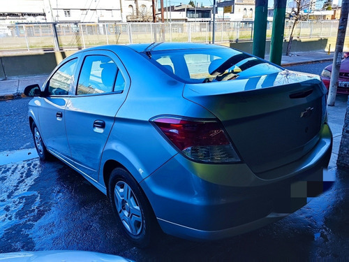 Imagen 3 de 12 de Chevrolet Prisma 2017 1.4 Joy Ls 98cv