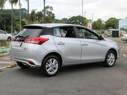 Toyota Yaris 1.3 16V XL MULTIDRIVE