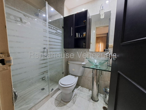 Apartamento En Venta Urb. Parque Aragua, Maracay, 25-22956