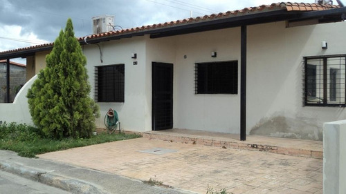 Imagen 19 de 30 de Casas En Venta Cabudare La Montañita, Selena Pacheco Tlf. 04245197639. Codigo 22-8052 Lara, Venezuela