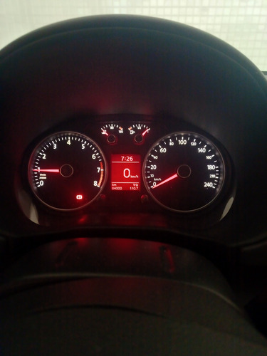 Volkswagen Voyage 1.6 Vht Total Flex 4p