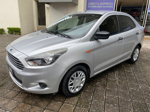 Imagen 1 de 14 de Ford Figo 2017 1.5 Impulse Aa Sedan At