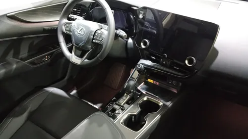 Lexus NX 5p 350H Premium HEV L4/2.5 Aut