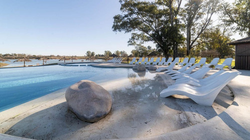 Terreno En Venta - 1027mts2 - Aluen, Tristán De Suarez