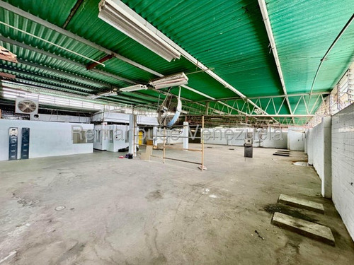 Galpón Industrial De 1000 Mtrs2 En Alquiler Los Ruices Mls #25-22608 Francis Zeppieri