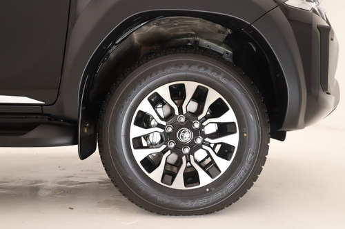 Imagen 16 de 25 de Toyota Hilux Gr Ill