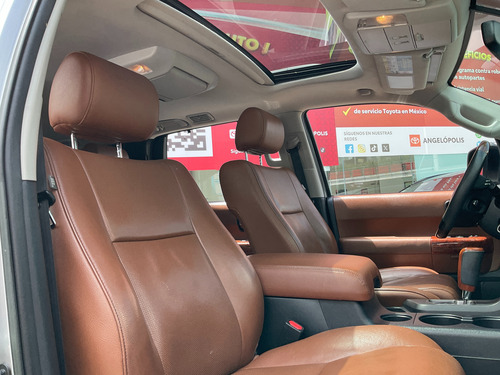 Toyota Sequoia 5.7 Platinum At