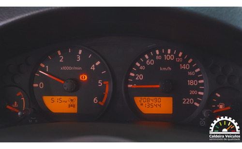 Nissan Frontier 2.5 XE 4X4 CD TURBO ELETRONIC DIESEL 4P MANUAL