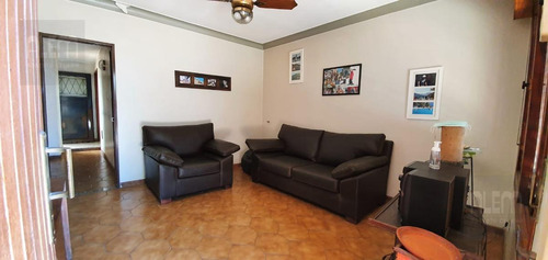 Imagen 6 de 21 de Casa En Una Planta - Muy Buena Ubicación - Adrogué