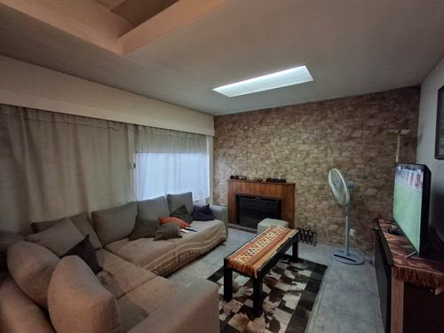 Venta Casa En Calle 9 De Julio Capital - Mendoza