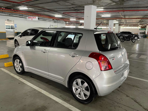 Imagen 6 de 6 de Suzuki Swift 2009 1.5 N