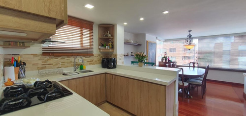 Imagen 4 de 19 de Se Vende Magnifico Apto Ext. Remodelado Sta Barbara Central -10-