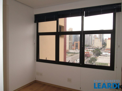 Conj. Comercial - Vila Olímpia - Sp - 440503