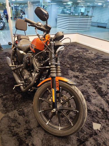 Imagem 7 de 8 de Harley-davidson Sportster Iron 883