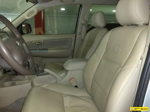 Toyota Fortuner Sr5 4x4