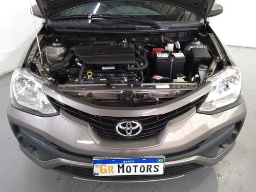 Etios Hb Xs 1.5 Manual