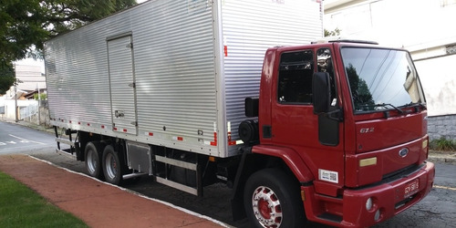 Ford Cargo 2422