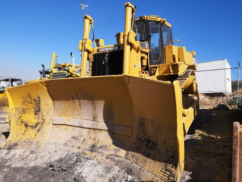 Imagen 5 de 14 de 30) Topador Frontal / Tractor Sobre Orugas Cat D8l