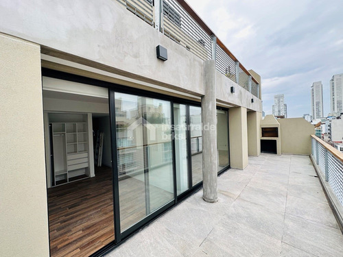 Venta 2 Amb Semicerrado Con Terraza Y Parrilla Propia En Palermo Hollywood