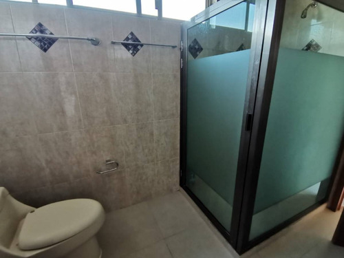 Imagen 26 de 30 de Casa En Venta, Col. Petrolera, Coatzacoalcos, Ver.
