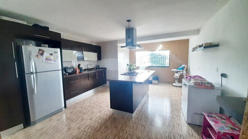Imagen 8 de 30 de Turumo Casa En Venta Remodelada 140m2 3 H 3b 4 E Ref 35.000