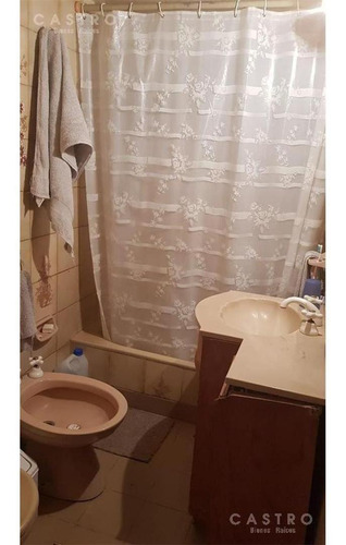 Imagen 16 de 30 de Venta - Casa Con Locales - Libertad