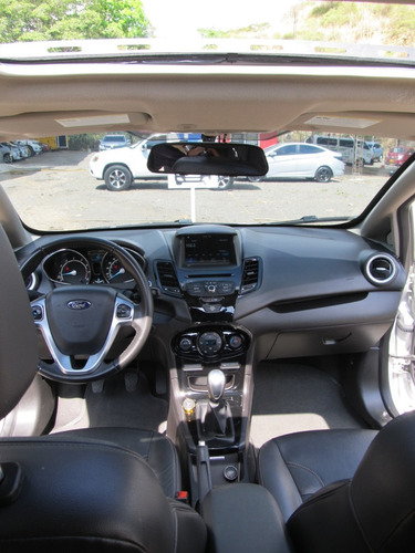 Ford Fiesta 1.6 Hatchback Titanium