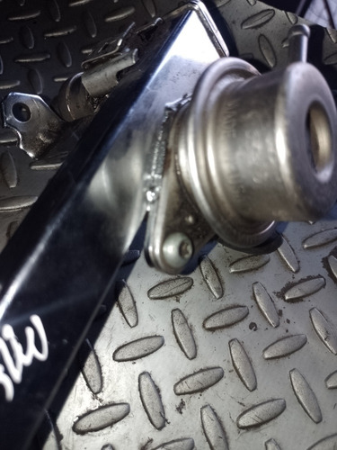 Riel Con Inyectores Ford Contour 2.0 4 Cilindros 96-00 (Usado)