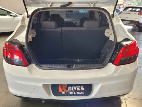 Chevrolet Onix 1.4 MPFI LT 8V FLEX 4P MANUAL