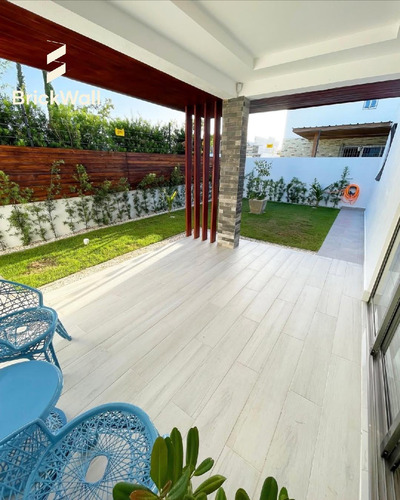 Casa En Venta En Proyecto Cerrado - Los Llanos De Gurabo, Santiago
