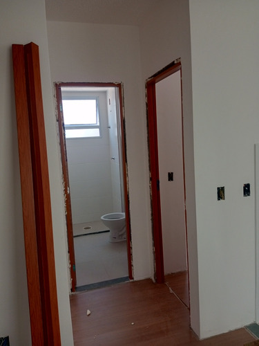Aplicação De Portas E Laminado E Outros Trabalhos