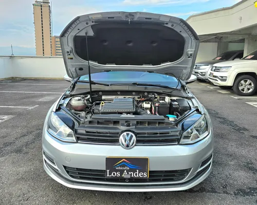 Volkswagen Golf 1.6 Trendline